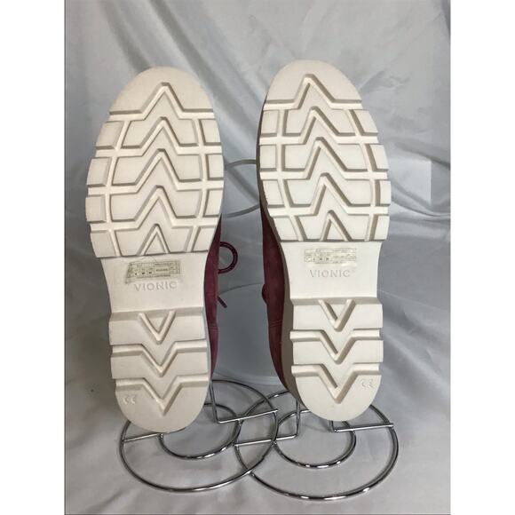 Vionic Women's Charm Ballari Oxford Lace Up Loafers in suede Sz. 7 Purple NWOT - Picture 8 of 9